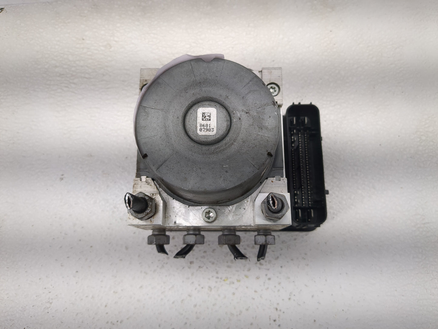 2017-2018 Ford Fusion ABS Pump Control Module Replacement P/N:HG9C-2B373-BH Fits Fits 2017 2018 OEM Used Auto Parts - Oemuse