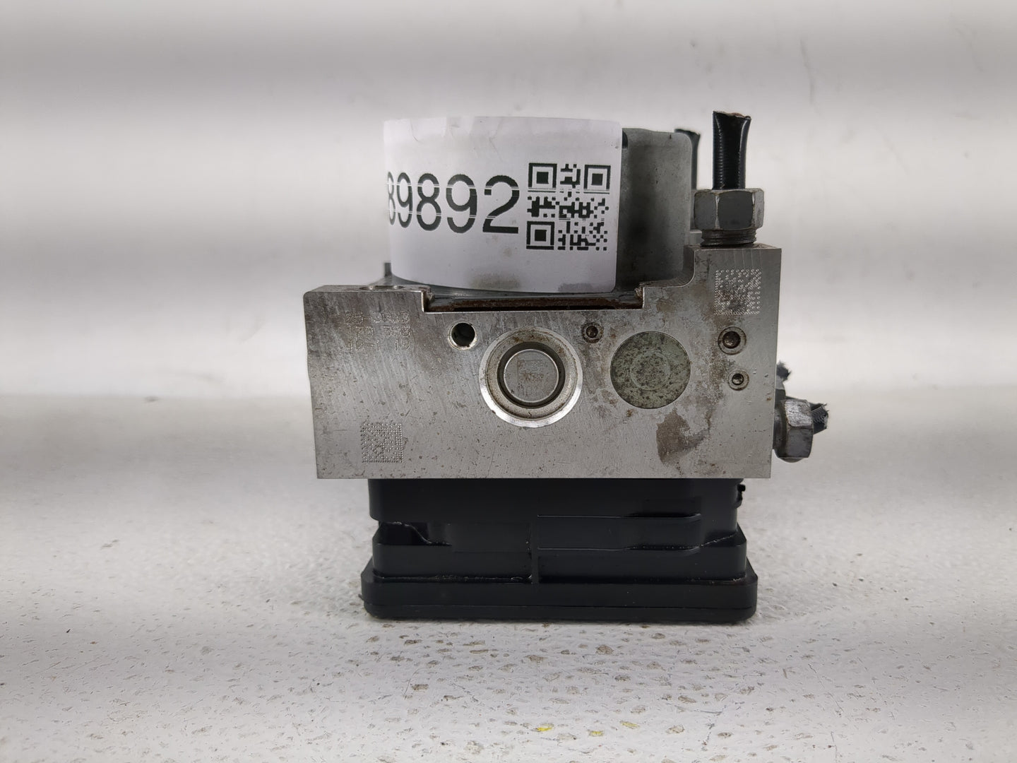 2017-2018 Ford Fusion ABS Pump Control Module Replacement P/N:HG9C-2B373-BH Fits Fits 2017 2018 OEM Used Auto Parts - Oemuse