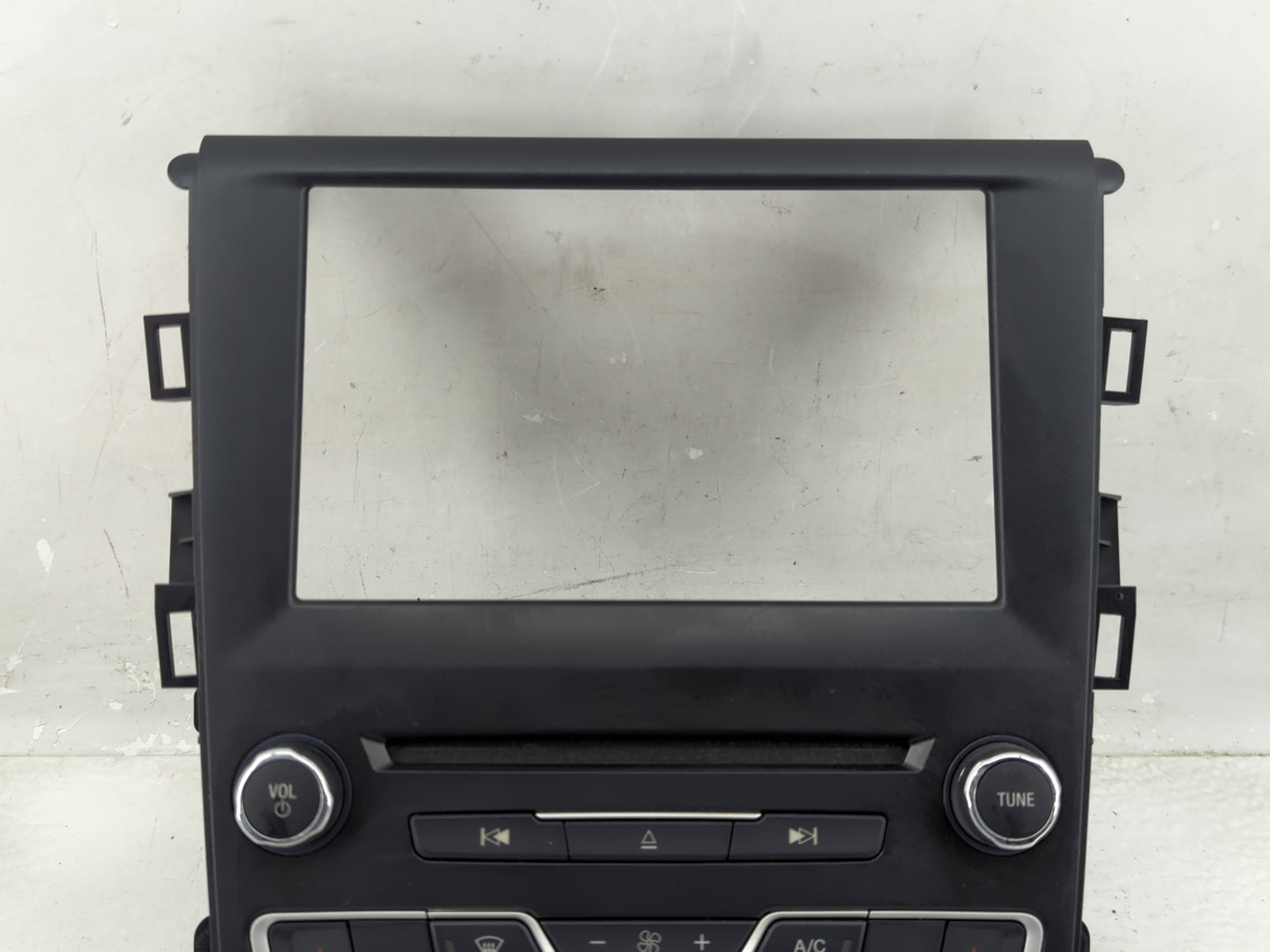 2017-2020 Ford Fusion Radio Control Panel - Oemusedautoparts1.com