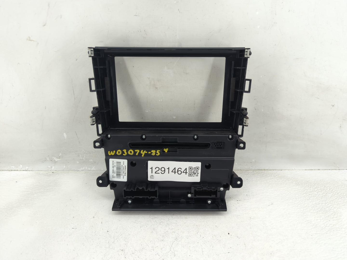 2017-2020 Ford Fusion Radio Control Panel - Oemusedautoparts1.com