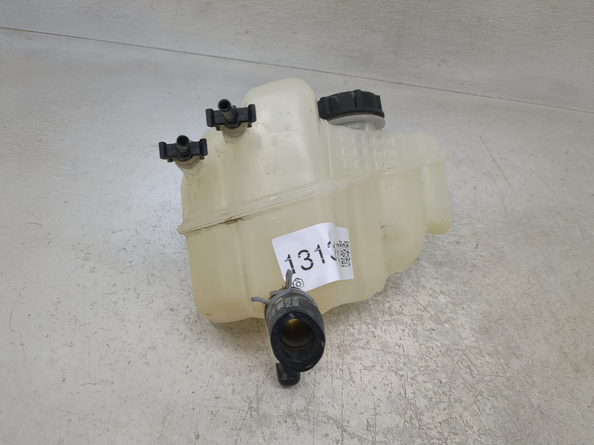 2017-2020 Ford Fusion Radiator Coolant Overflow Expansion Tank Bottle 1313167 - Oemusedautoparts1.com