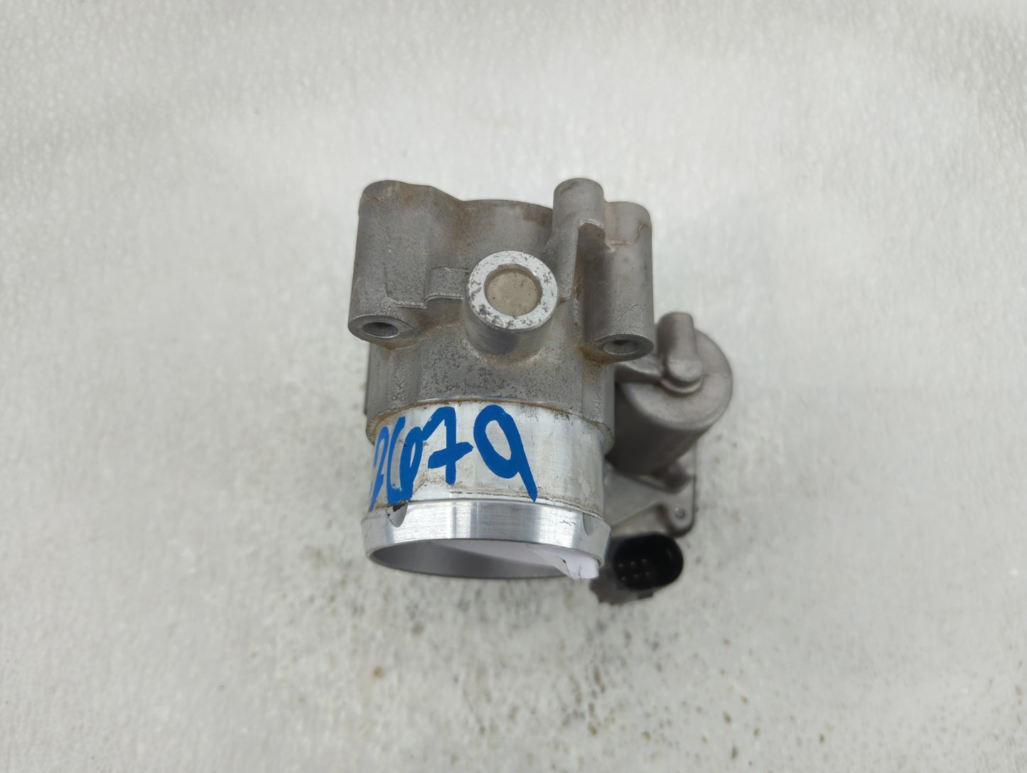 2014-2020 Ford Fusion Throttle Body P/N:DS7G-9F991-CA Fits Fits 2014 2015 2016 2017 2018 2019 2020 OEM Used Auto Parts - Oem