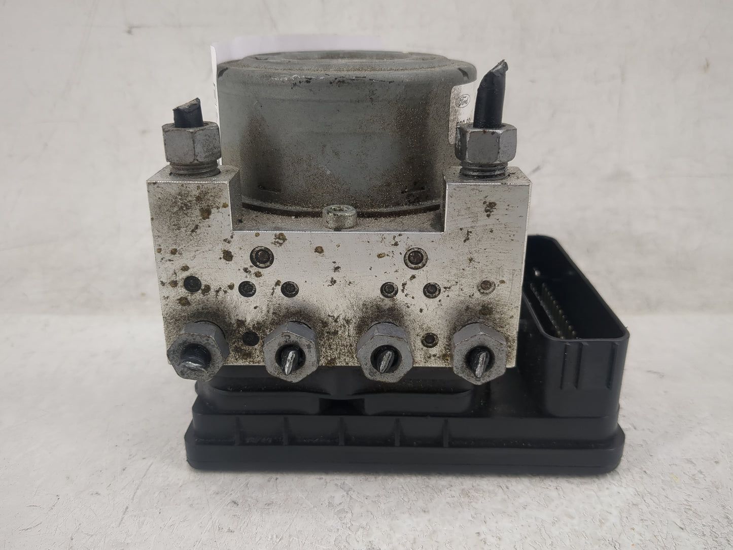 2017-2018 Ford Fusion ABS Pump Control Module Replacement P/N:HG9C-2C219-LG HG9C-2B373-BH Fits Fits 2017 2018 OEM Used Auto 