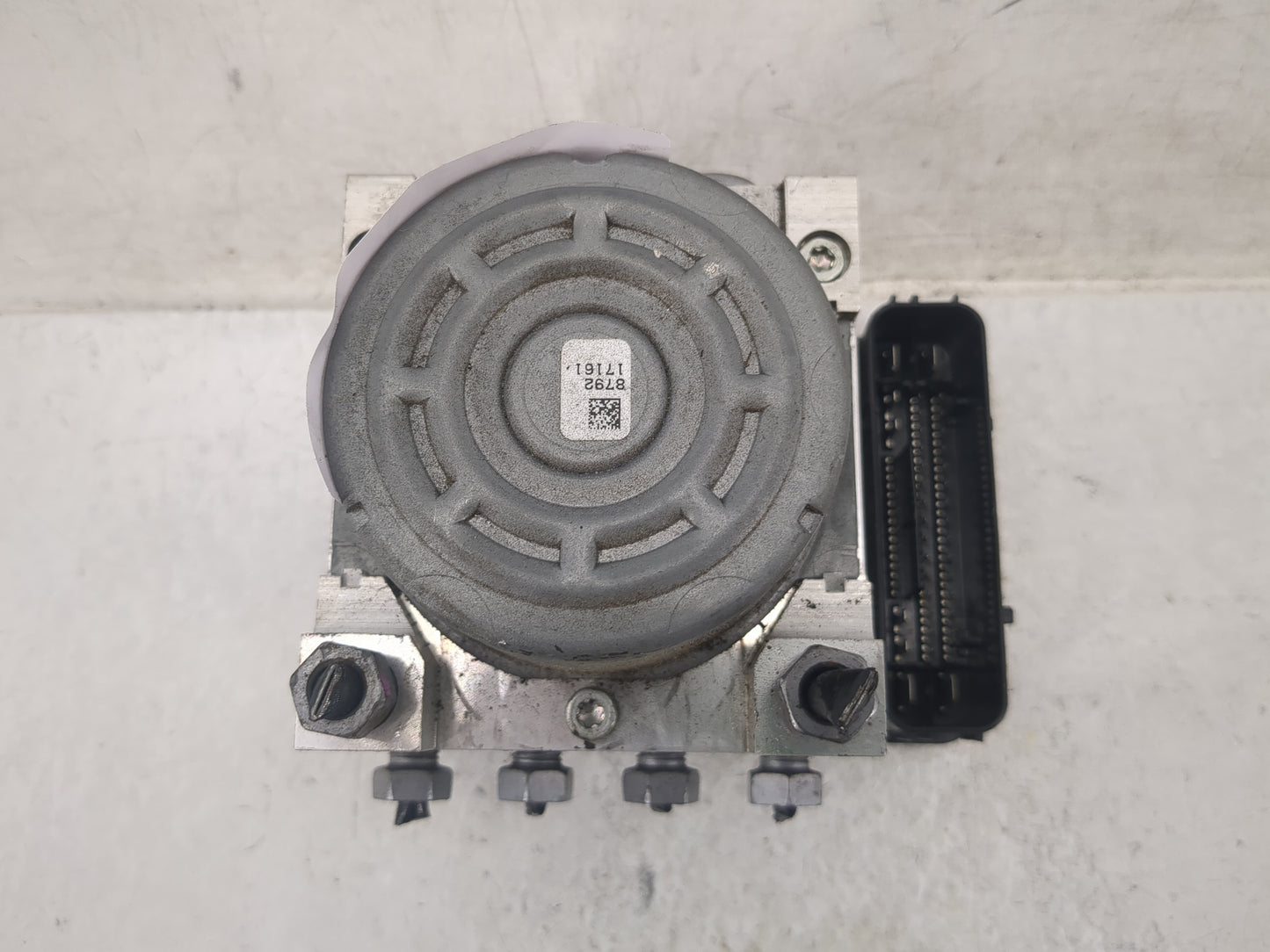 2017-2018 Ford Fusion ABS Pump Control Module Replacement P/N:HG9C-2C219-LG HG9C-2B373-BH Fits Fits 2017 2018 OEM Used Auto 