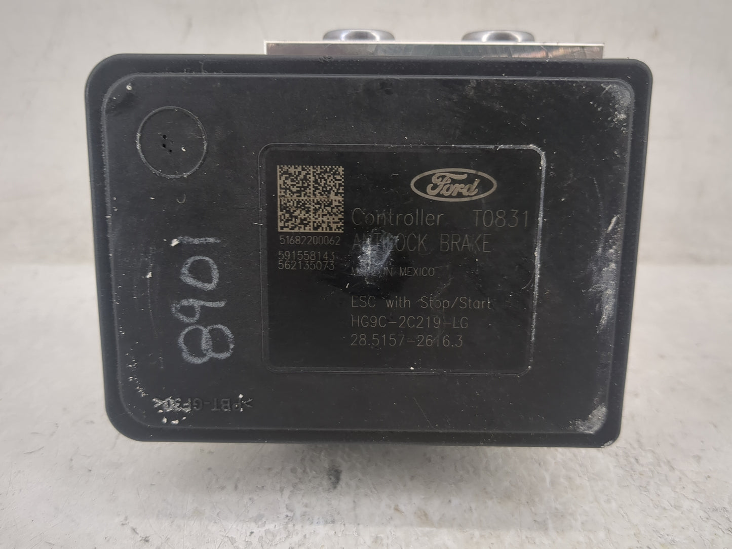 2017-2018 Ford Fusion ABS Pump Control Module Replacement P/N:HG9C-2C219-LG HG9C-2B373-BH Fits Fits 2017 2018 OEM Used Auto 