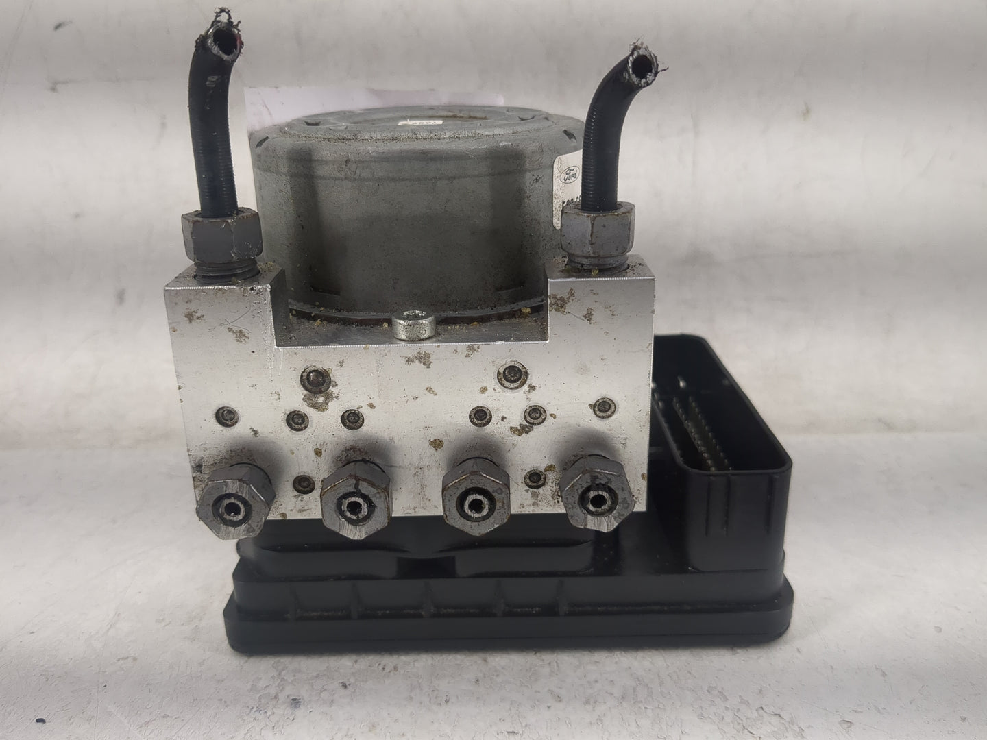 2017-2018 Ford Fusion ABS Pump Control Module Replacement P/N:HG9C-2B373-BH Fits Fits 2017 2018 OEM Used Auto Parts - Oemuse