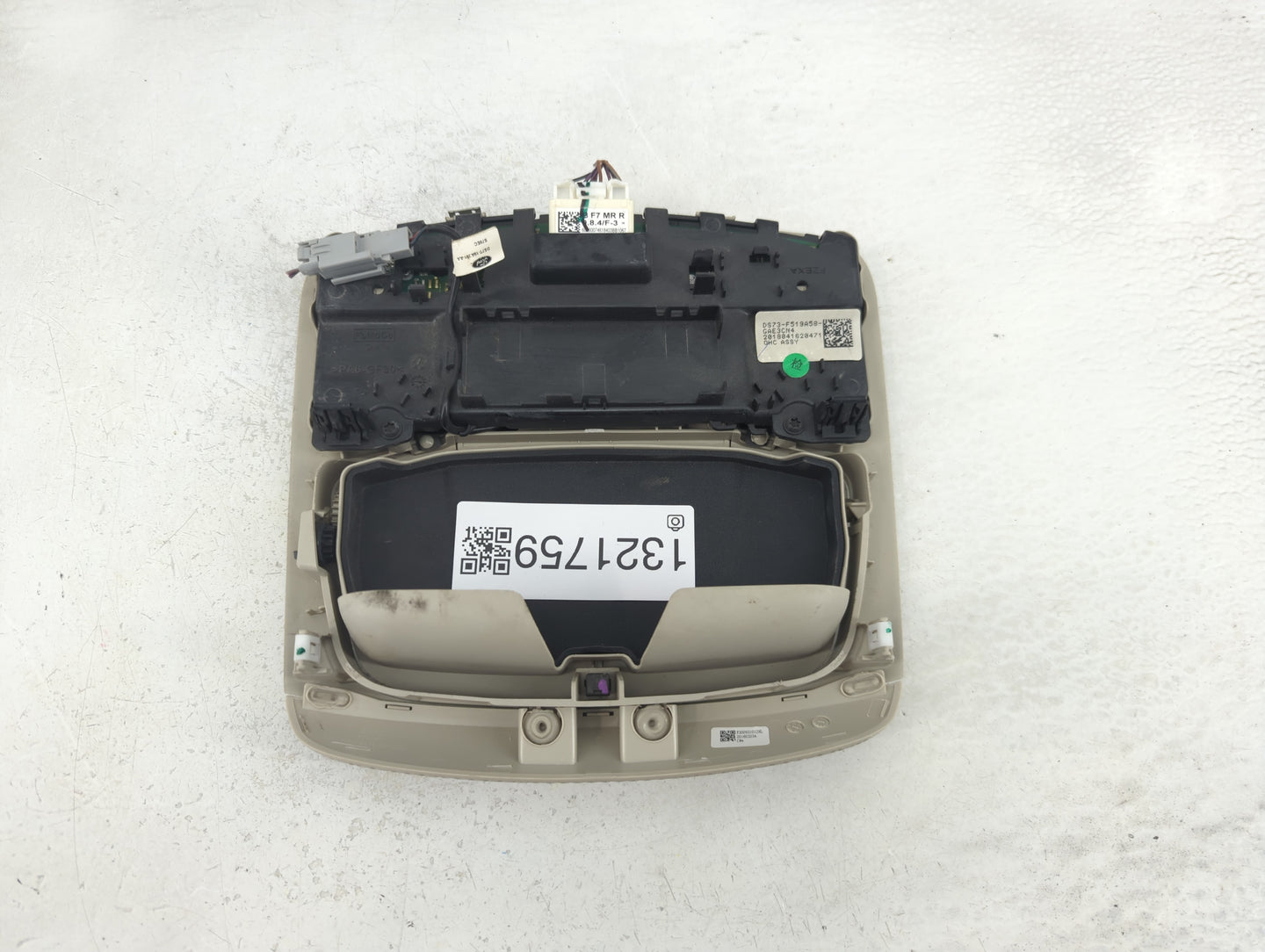 2018 Ford Fusion Overhead Roof Console - Oemusedautoparts1.com