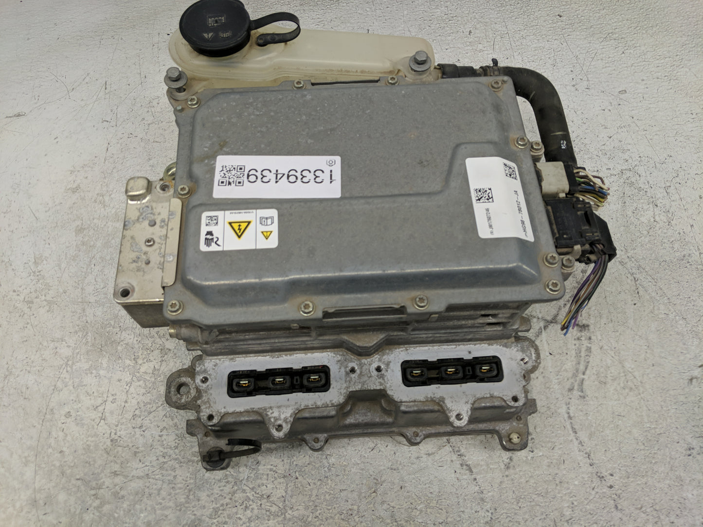 2013 Fusion Ac Dc Power Control Module Accessory Computer Power Inverter - Oemusedautoparts1.com