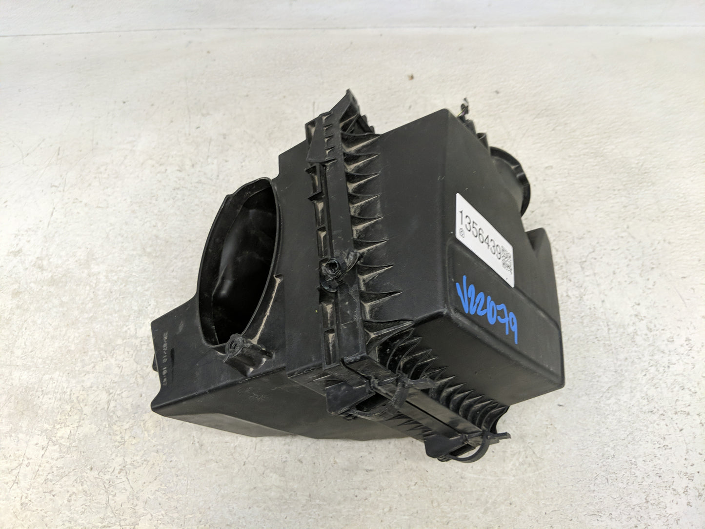 2017-2020 Ford Fusion Air Cleaner Intake-duct Hose Tube - Oemusedautoparts1.com