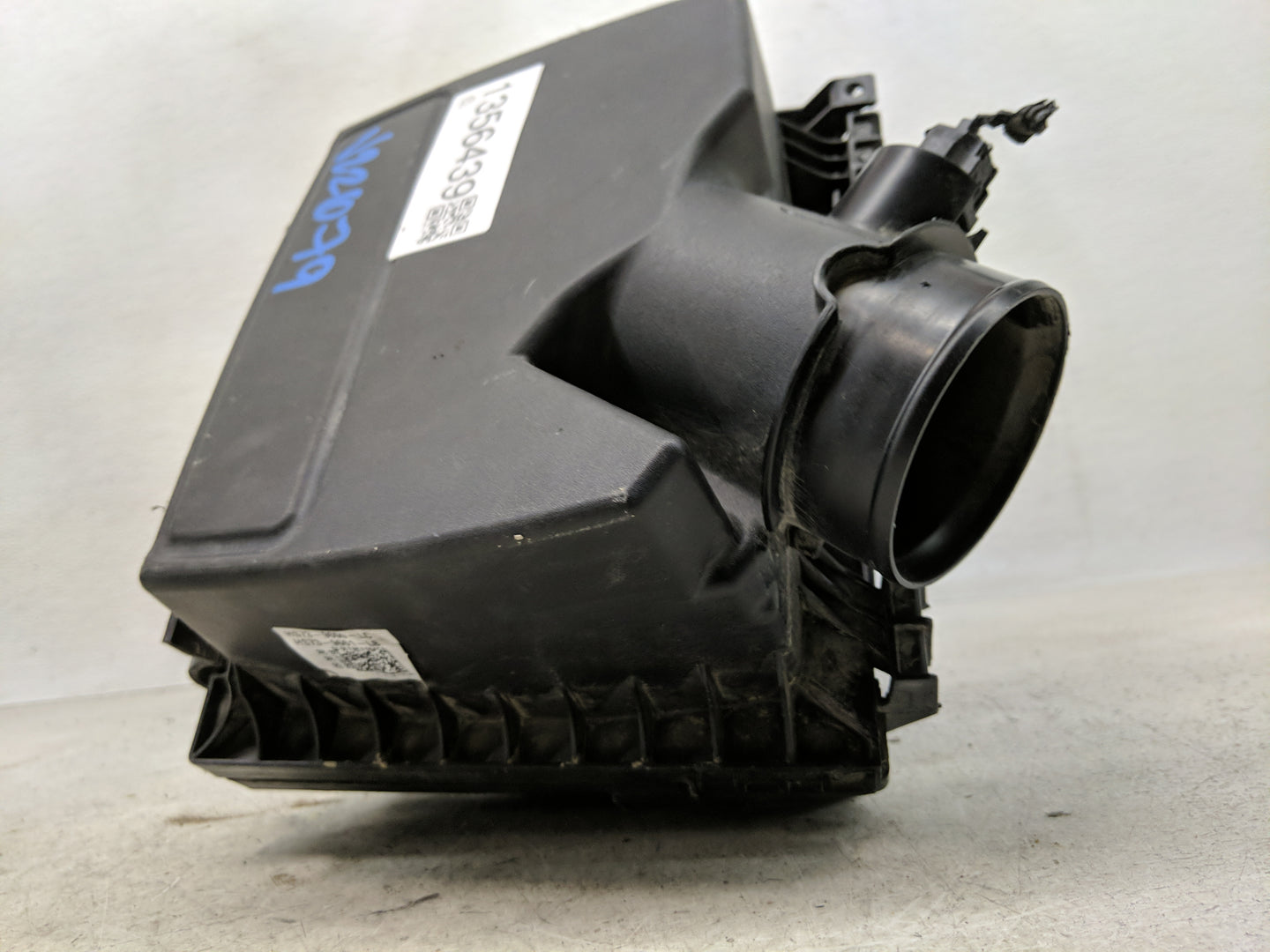 2017-2020 Ford Fusion Air Cleaner Intake-duct Hose Tube - Oemusedautoparts1.com