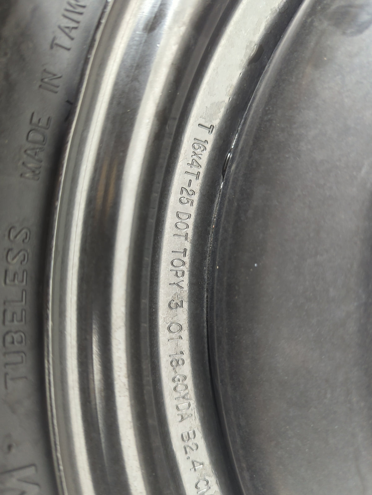 2013-2020 Ford Fusion Spare Donut Tire Wheel Rim Oem 1356562 - Oemusedautoparts1.com