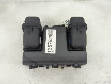 2017-2020 Ford Fusion Fusebox Fuse Box Panel Relay Module P/N:G2GT14A075AA Fits Fits 2017 2018 2019 2020 OEM Used Auto Parts