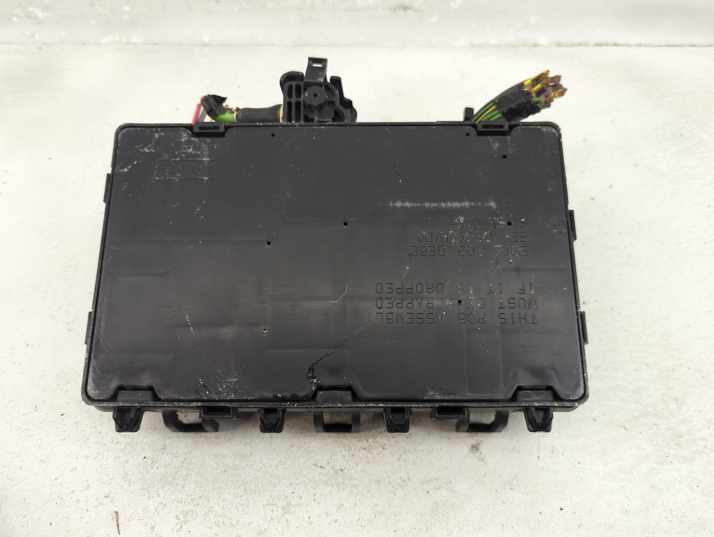 2017-2020 Ford Fusion Fusebox Fuse Box Panel Relay Module P/N:G2GT14A075AA Fits Fits 2017 2018 2019 2020 OEM Used Auto Parts