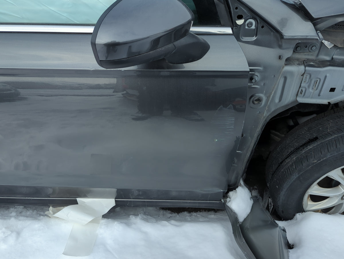 2013-2020 Ford Fusion Passenger Front Door Oem 1362696 - Oemusedautoparts1.com