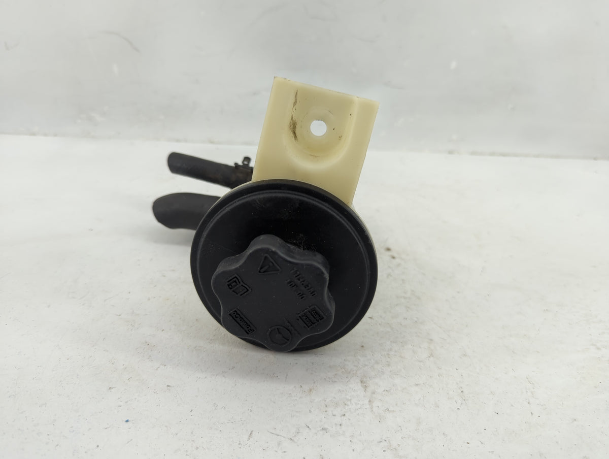 2017-2020 Ford Fusion Radiator Coolant Overflow Expansion Tank Bottle 1369114 - Oemusedautoparts1.com