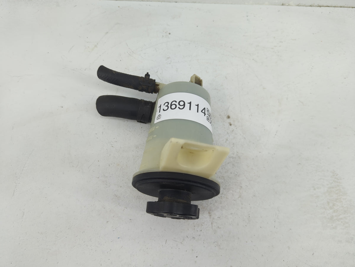 2017-2020 Ford Fusion Radiator Coolant Overflow Expansion Tank Bottle 1369114 - Oemusedautoparts1.com