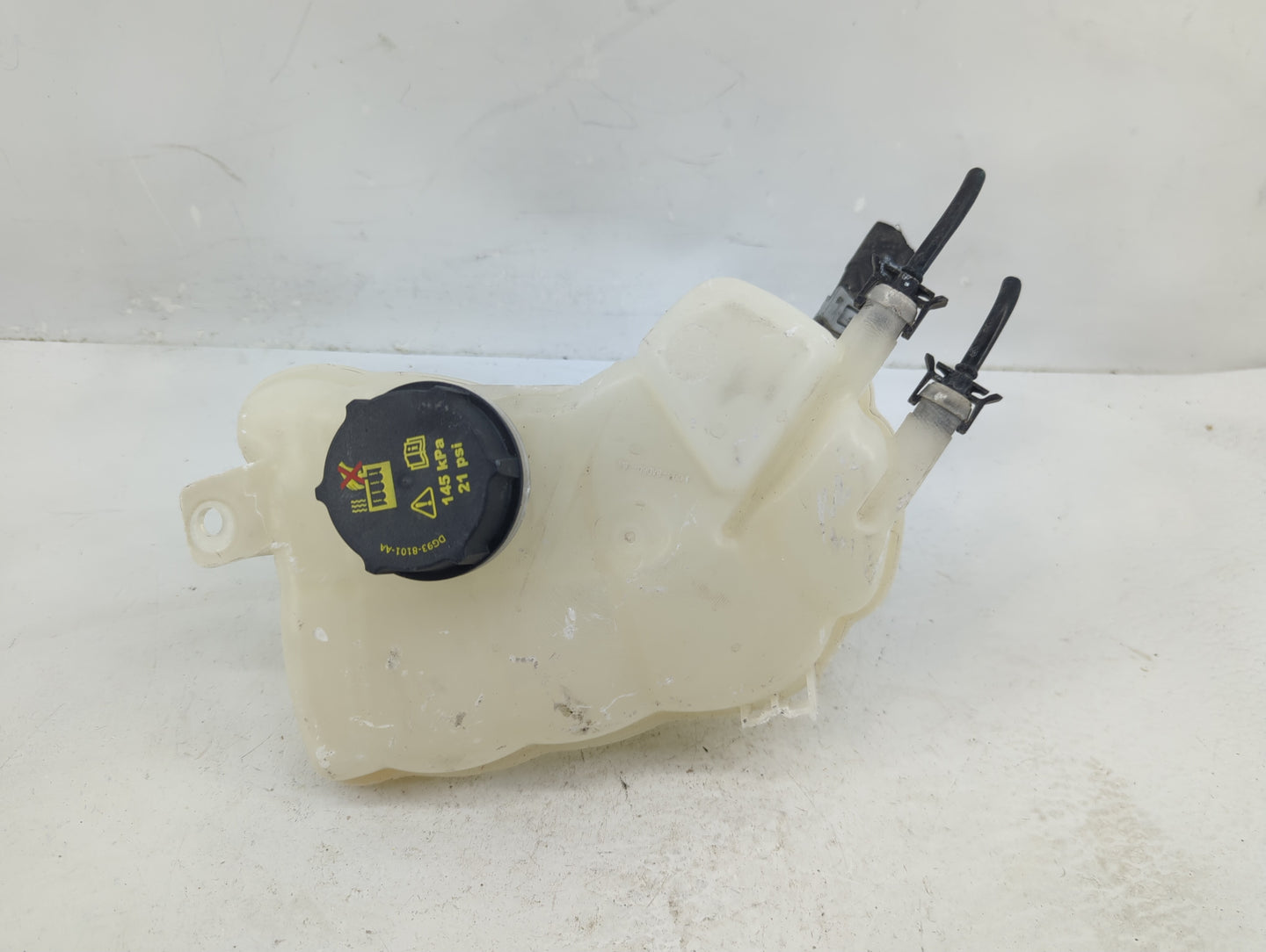 2017-2020 Ford Fusion Radiator Coolant Overflow Expansion Tank Bottle 1369117 - Oemusedautoparts1.com