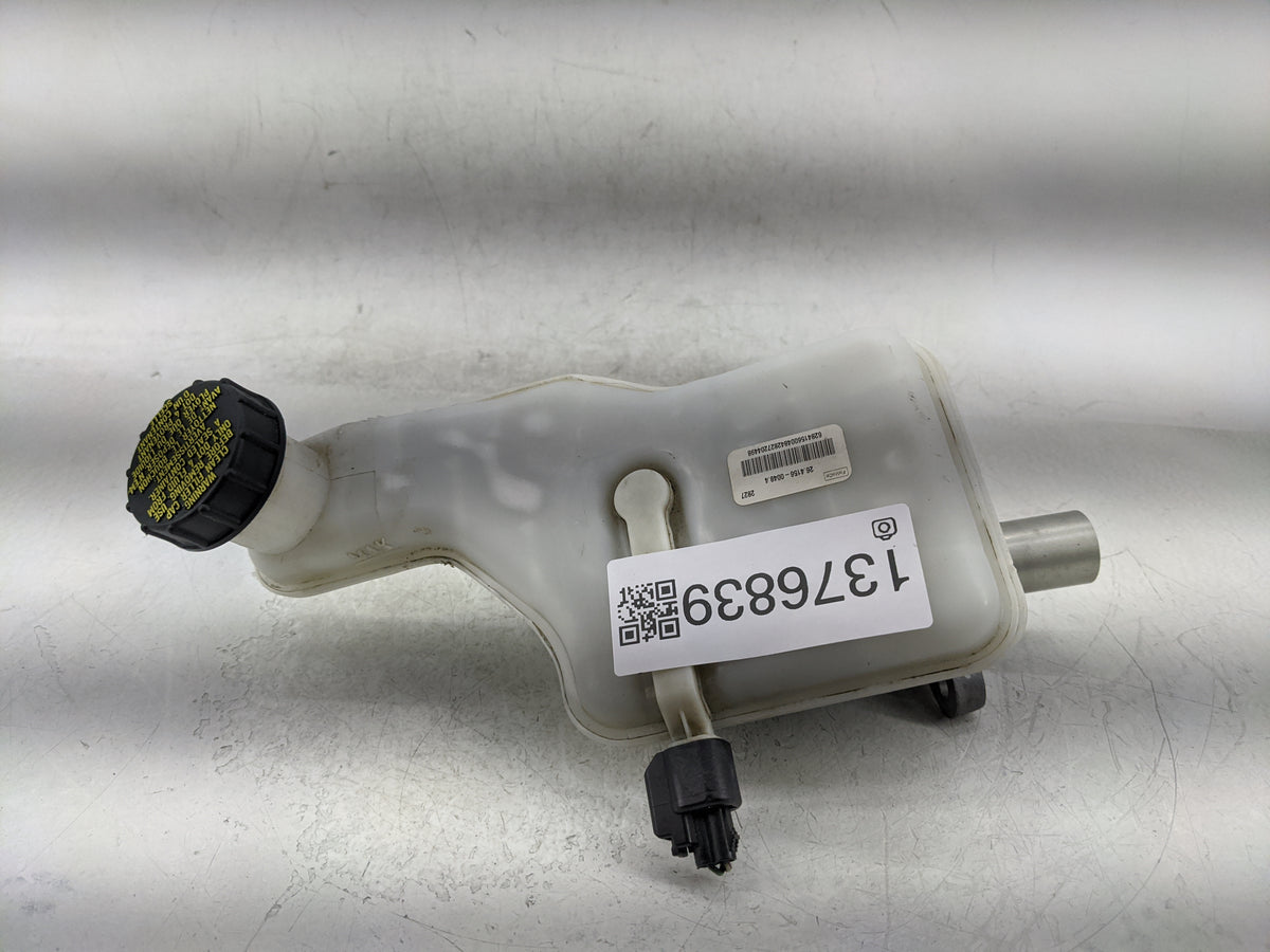 2013-2020 Ford Fusion Brake Master Cylinder - Oemusedautoparts1.com