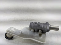 2013-2020 Ford Fusion Brake Master Cylinder - Oemusedautoparts1.com