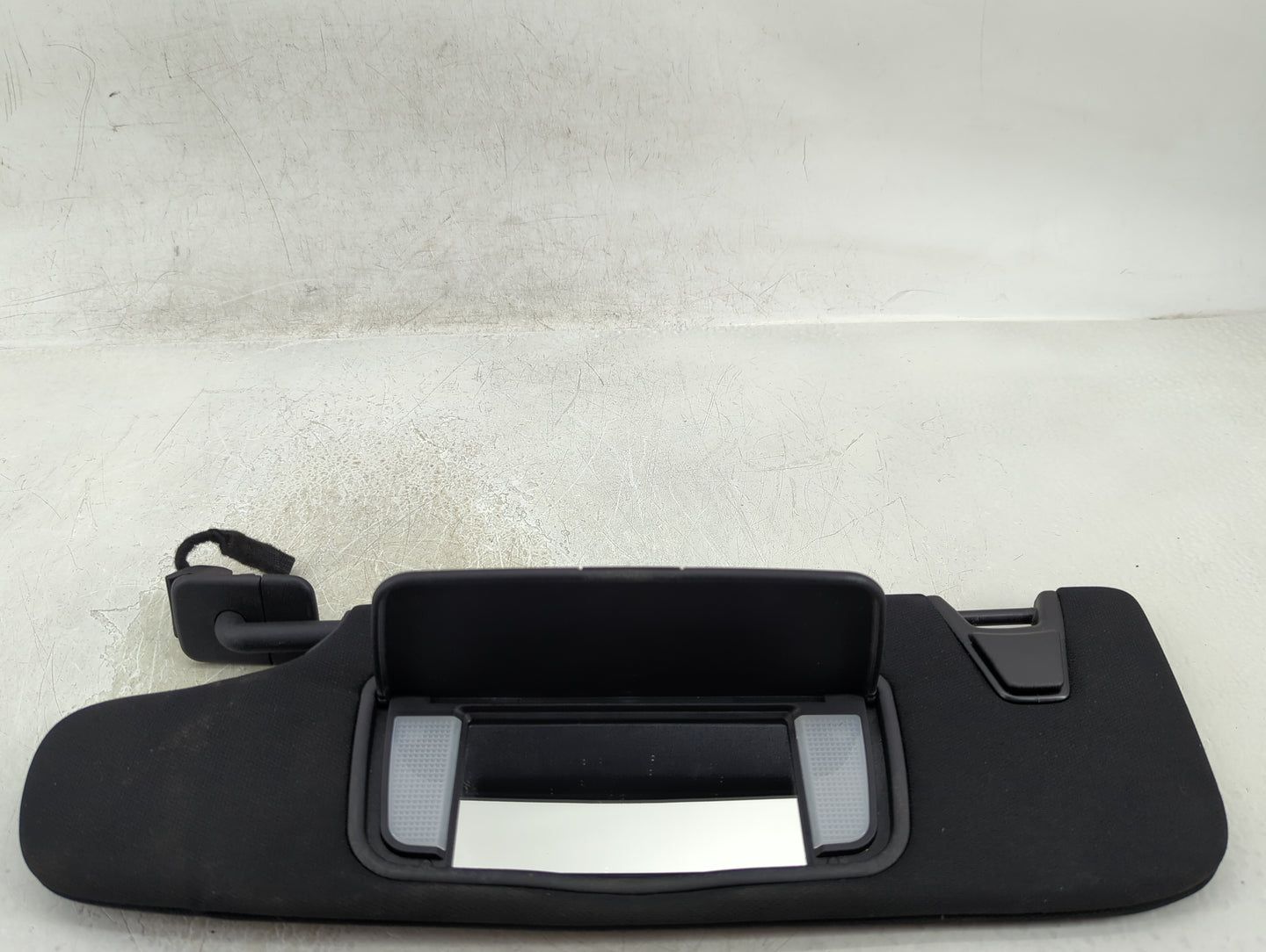 2017-2020 Ford Fusion Sun Visor Shade Replacement Driver Left Mirror Fits Fits 2017 2018 2019 2020 OEM Used Auto Parts - Oem