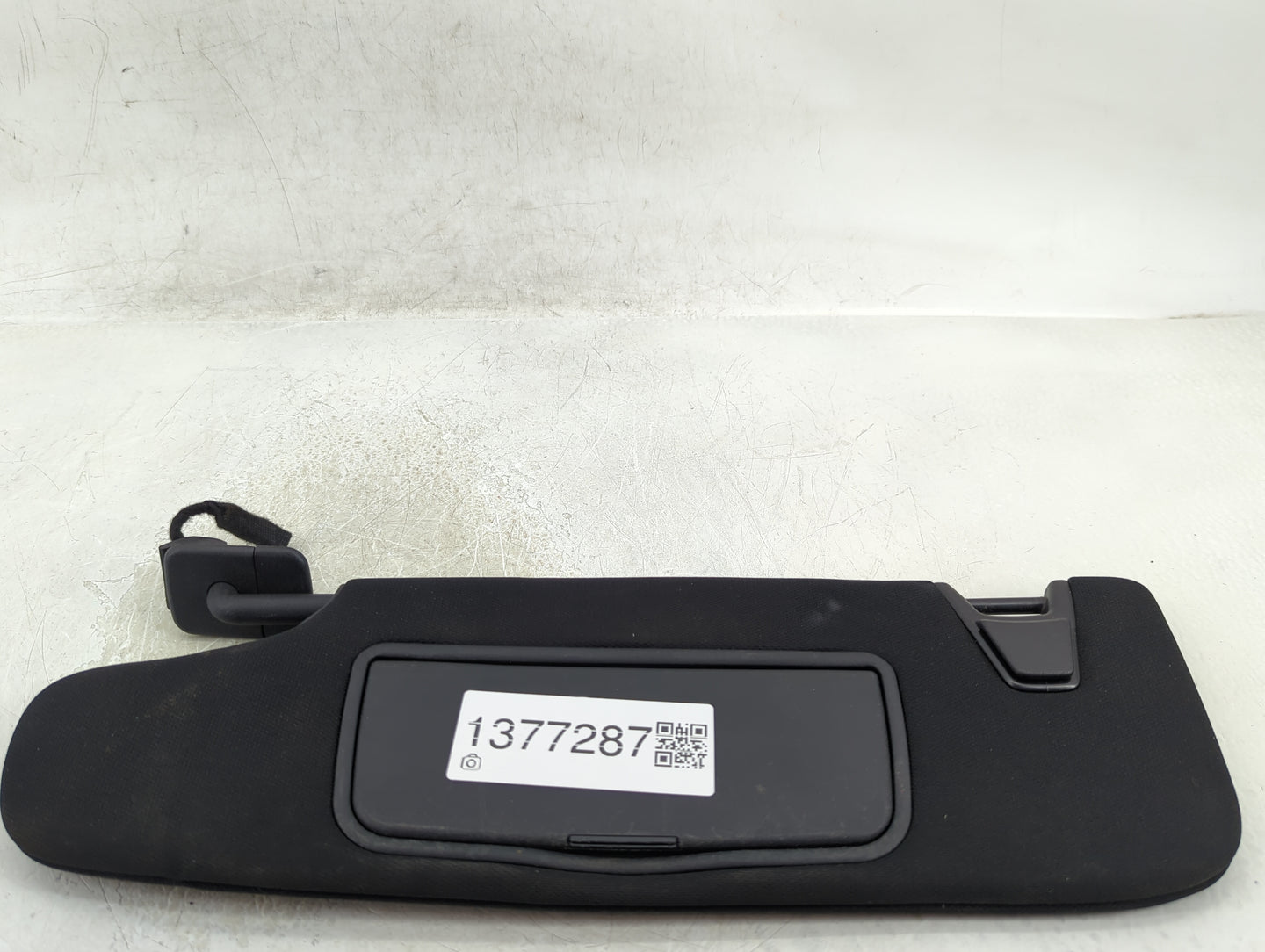 2017-2020 Ford Fusion Sun Visor Shade Replacement Driver Left Mirror Fits Fits 2017 2018 2019 2020 OEM Used Auto Parts - Oem