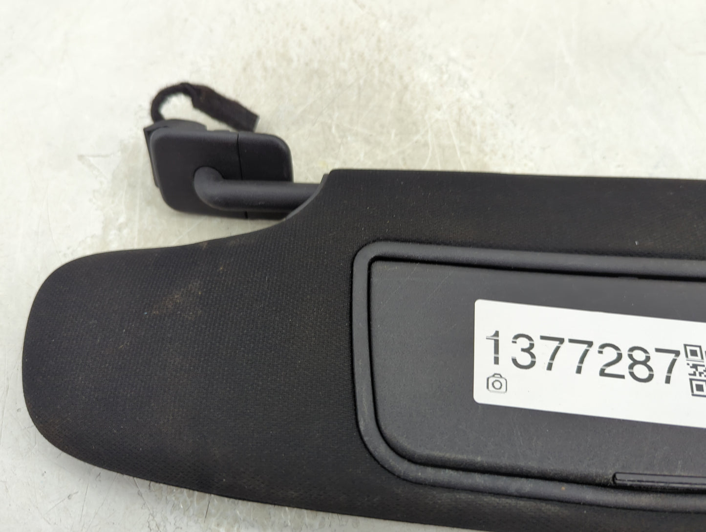 2017-2020 Ford Fusion Sun Visor Shade Replacement Driver Left Mirror Fits Fits 2017 2018 2019 2020 OEM Used Auto Parts - Oem