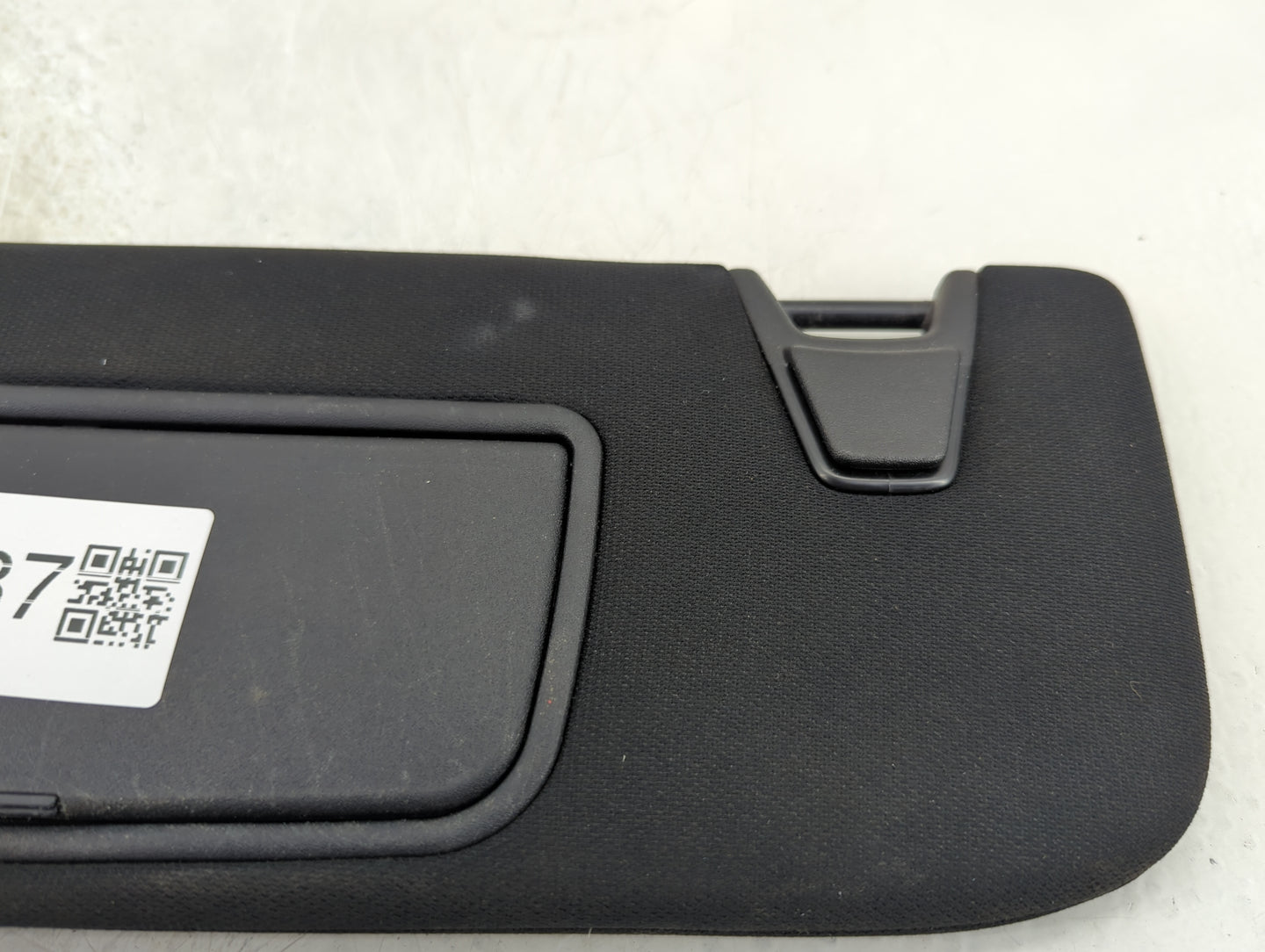 2017-2020 Ford Fusion Sun Visor Shade Replacement Driver Left Mirror Fits Fits 2017 2018 2019 2020 OEM Used Auto Parts - Oem