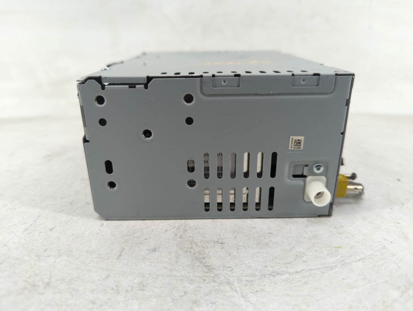 2017-2020 Ford Fusion Radio AM FM Cd Player Receiver Replacement P/N:HS7T-19C107-ZD Fits Fits 2017 2018 2019 2020 OEM Used A