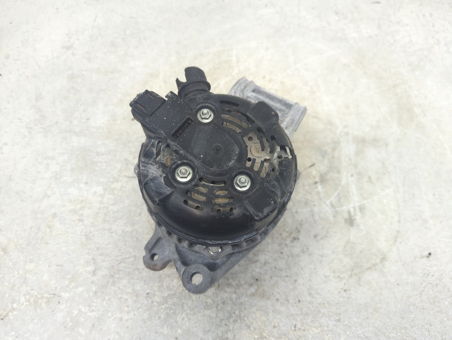 2016-2020 Ford Fusion Alternator Replacement Generator Charging Assembly Engine OEM P/N:HS7T-10300-AA Fits OEM Used Auto Par