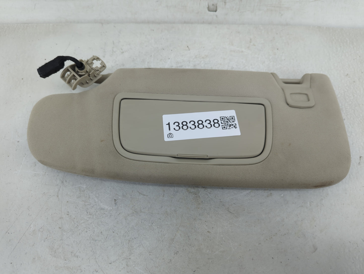 2017-2020 Ford Fusion Sun Visor Shade Replacement Driver Left Mirror Fits Fits 2017 2018 2019 2020 OEM Used Auto Parts - Oem