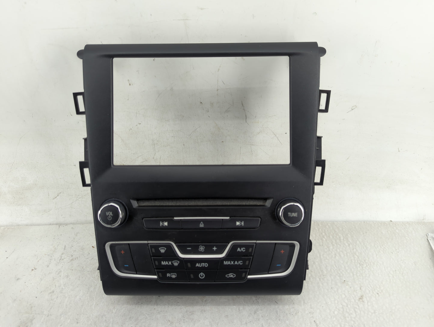 2016-2020 Ford Fusion Radio Control Panel - Oemusedautoparts1.com