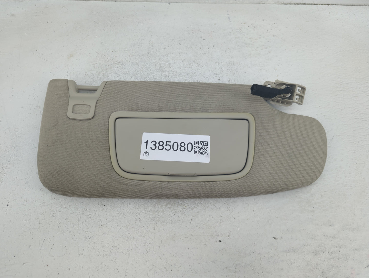 2017-2020 Ford Fusion Sun Visor Shade Replacement Passenger Right Mirror Fits Fits 2017 2018 2019 2020 OEM Used Auto Parts -