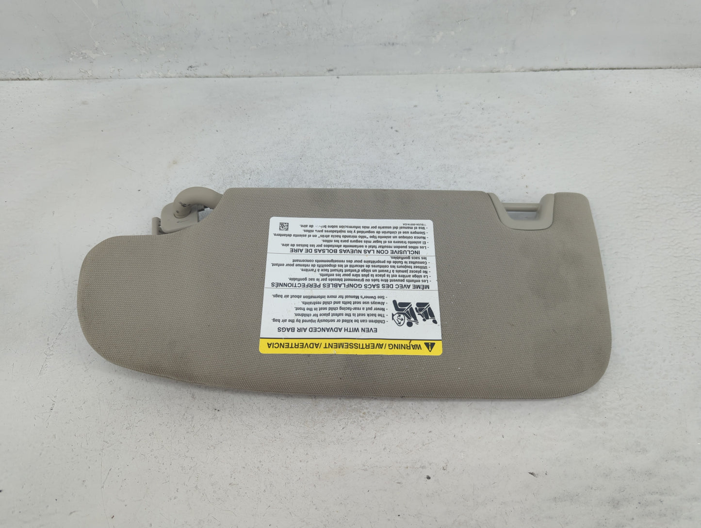 2017-2020 Ford Fusion Sun Visor Shade Replacement Passenger Right Mirror Fits Fits 2017 2018 2019 2020 OEM Used Auto Parts -
