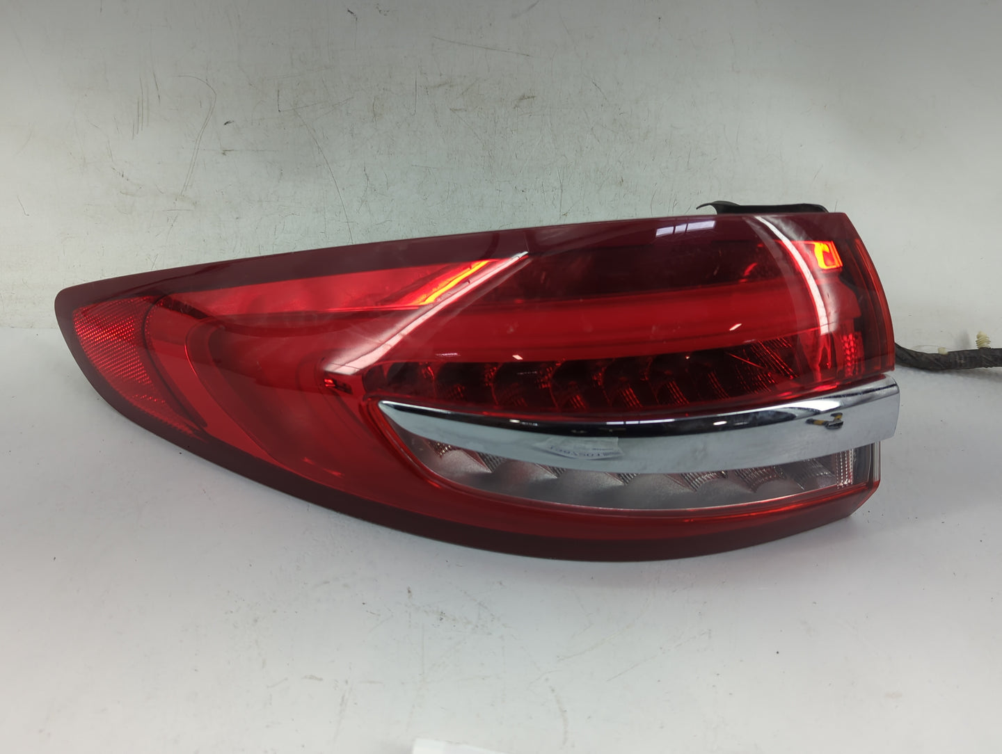 2017-2020 Ford Fusion Tail Light Assembly Driver Left OEM P/N:HS73-13405-AD HS73-13A603-AH Fits Fits 2017 2018 2019 2020 OEM