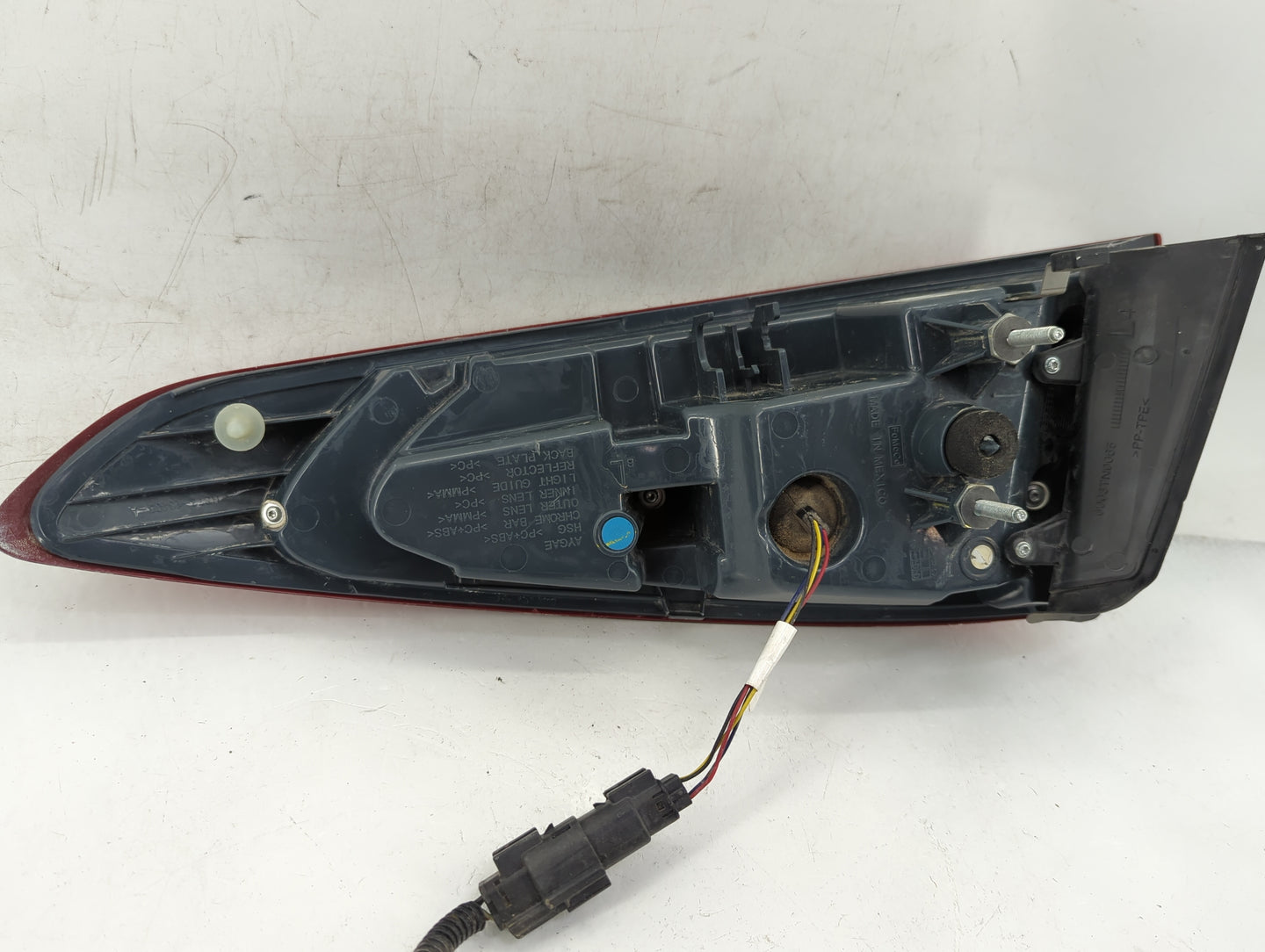 2017-2020 Ford Fusion Tail Light Assembly Driver Left OEM P/N:HS73-13405-AD HS73-13A603-AH Fits Fits 2017 2018 2019 2020 OEM