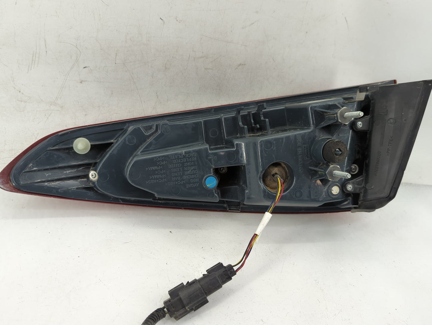 2017-2020 Ford Fusion Tail Light Assembly Driver Left OEM P/N:HS73-13405-AD HS73-13A603-AH Fits Fits 2017 2018 2019 2020 OEM