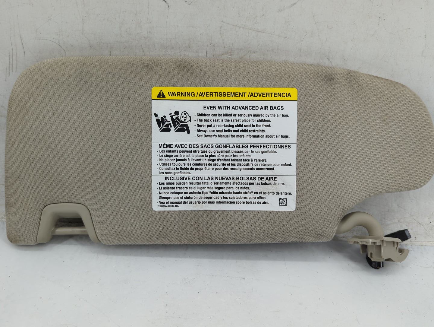 2017-2020 Ford Fusion Sun Visor Shade Replacement Passenger Right Mirror Fits Fits 2017 2018 2019 2020 OEM Used Auto Parts -