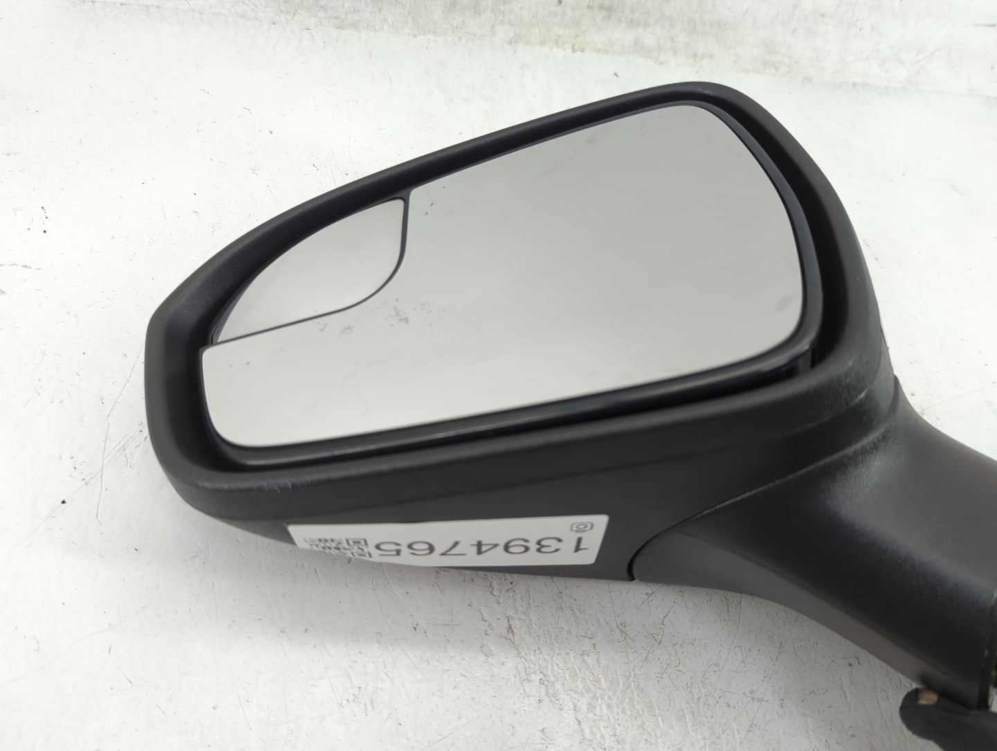 2018 Ford Fusion Driver Side View Mirror - Left Door Mirror OEM Used - Oemusedautoparts1.com