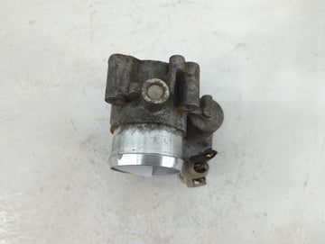 2014-2020 Ford Fusion Throttle Body P/N:DS7G-9F991-CA Fits Fits 2014 2015 2016 2017 2018 2019 2020 OEM Used Auto Parts