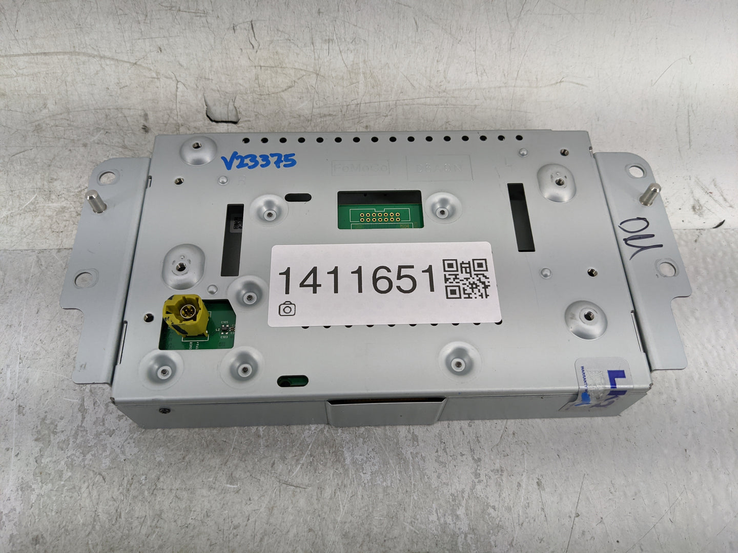 2017-2020 Ford Fusion Information Display Screen - Oemusedautoparts1.com