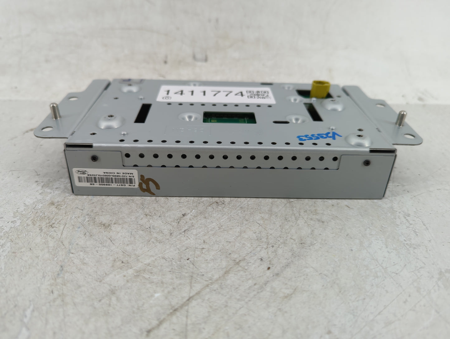 2017-2020 Ford Fusion Information Display Screen - Oemusedautoparts1.com