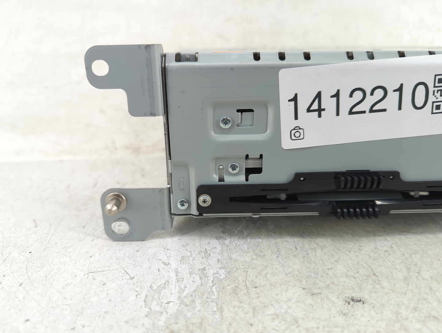 2018 Ford Fusion Radio AM FM Cd Player Receiver Replacement P/N:HS7T-19C107-ZE Fits OEM Used Auto Parts - Oemusedautoparts1.