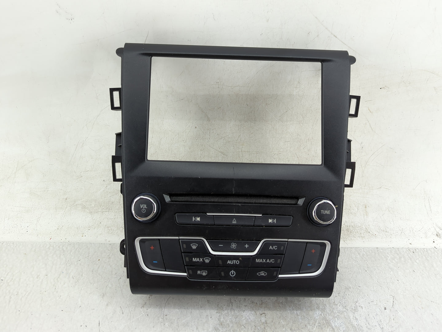 2017-2020 Ford Fusion Radio AM FM Cd Player Receiver Replacement P/N:HS7T-18E245-CGC Fits Fits 2017 2018 2019 2020 OEM Used 