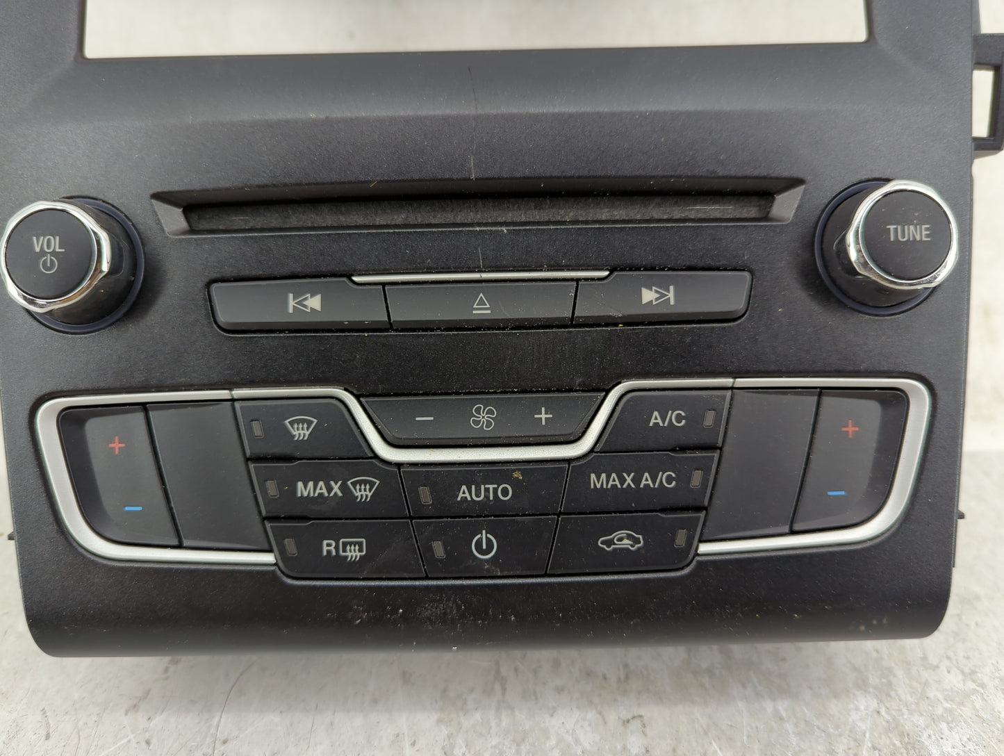 2017-2020 Ford Fusion Radio AM FM Cd Player Receiver Replacement P/N:HS7T-18E245-CGC Fits Fits 2017 2018 2019 2020 OEM Used 