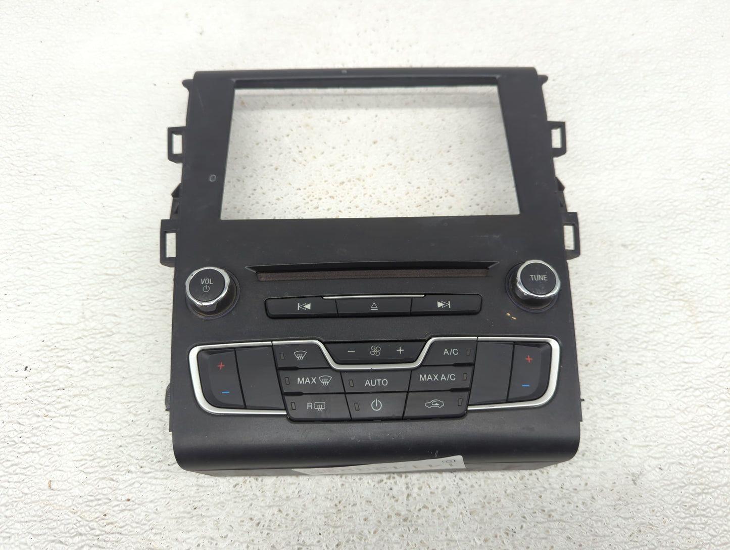 2017-2020 Ford Fusion Radio Control Panel - Oemusedautoparts1.com