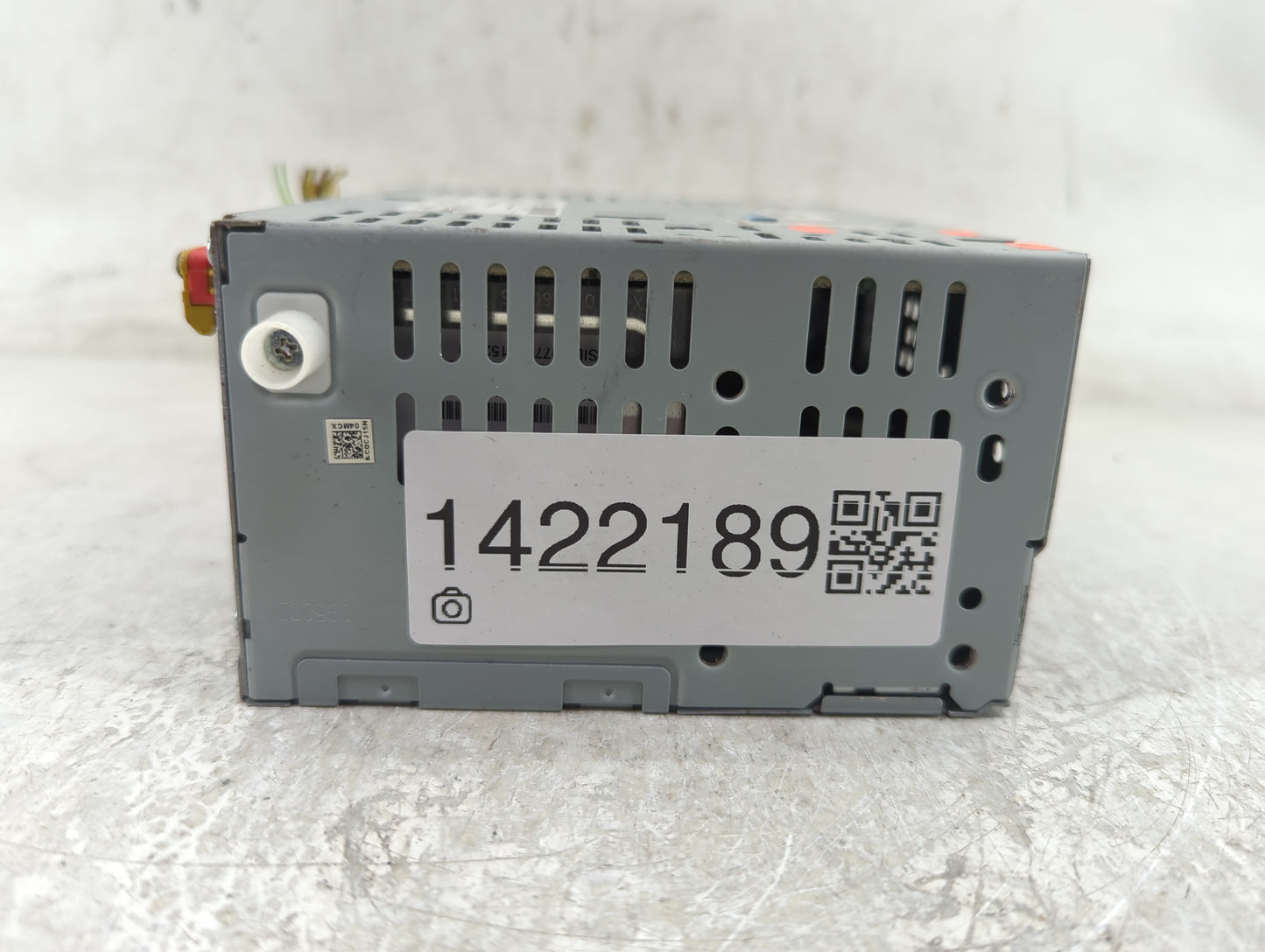 2017-2020 Ford Fusion Radio AM FM Cd Player Receiver Replacement P/N:FS7T-19C107-YD Fits Fits 2017 2018 2019 2020 OEM Used A