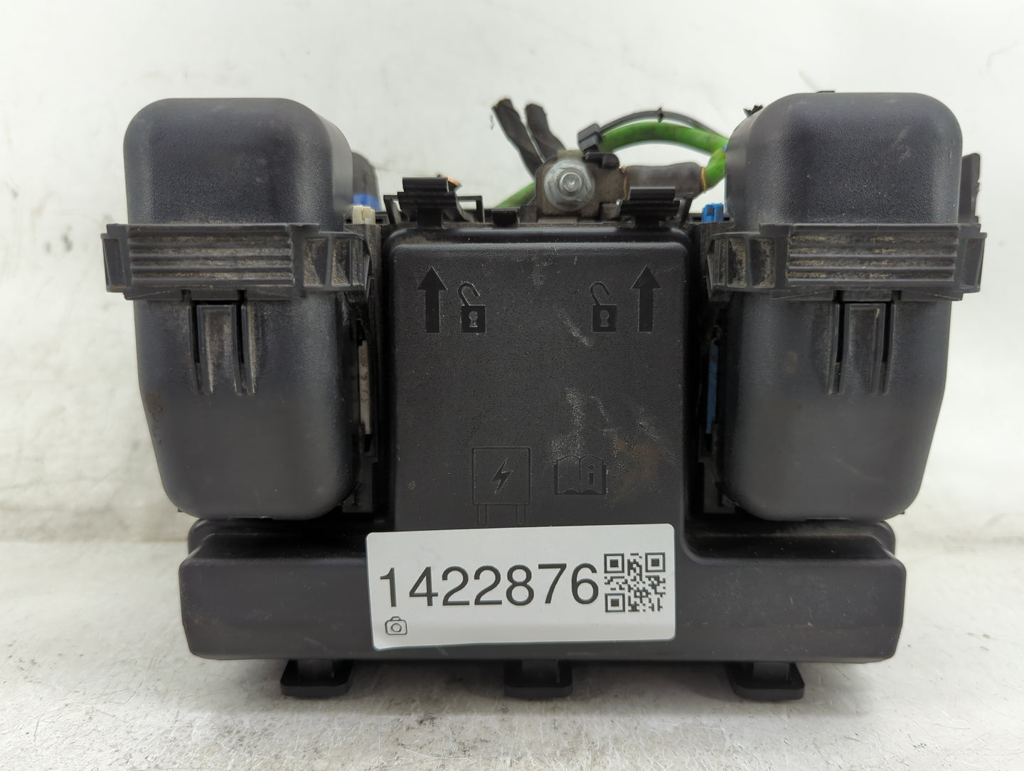 2017-2020 Ford Fusion Fusebox Fuse Box Panel Relay Module P/N:G2GT14A075AA Fits Fits 2017 2018 2019 2020 OEM Used Auto Parts