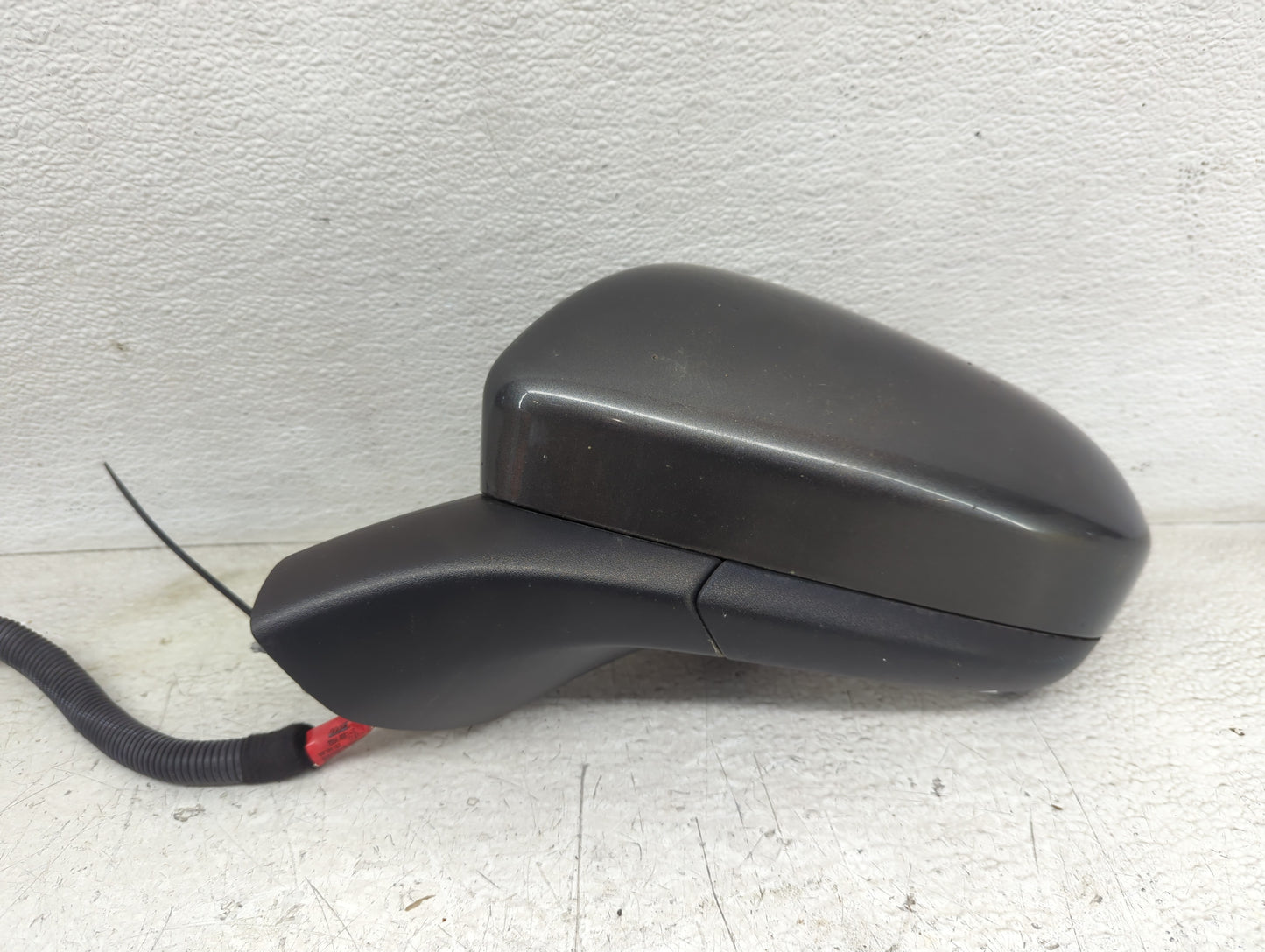 2018 Ford Fusion Driver Side View Mirror - Left Door Mirror OEM Used - Oemusedautoparts1.com
