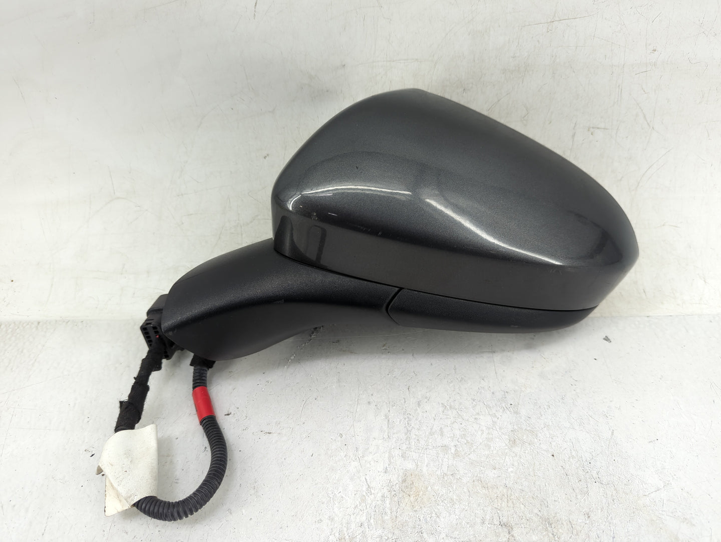 2016-2020 Ford Fusion Driver Side View Mirror - Left Door Mirror OEM Used - Oemusedautoparts1.com