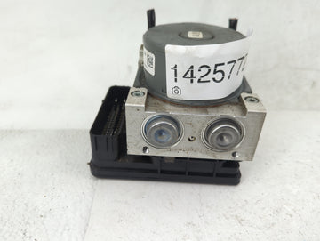 2017-2018 Ford Fusion ABS Pump Control Module Replacement P/N:HG9C-2B373-BH 591558373 Fits Fits 2017 2018 OEM Used Auto Part